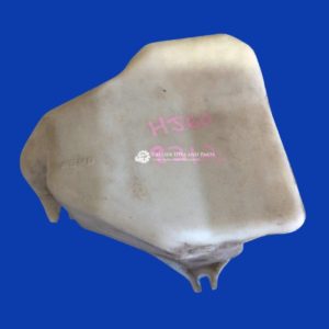 Toyota Landcruiser HJ60 Windscreen washer bottle