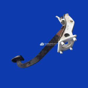 Toyota Landcruiser brake Pedal assembly HZJ75