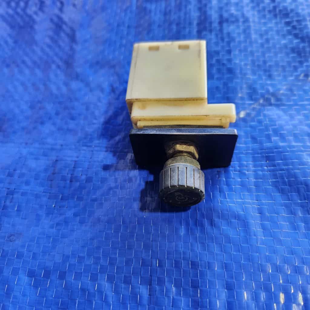 Toyota Landcruiser dash light dimmer switch 85-99 2nd hand