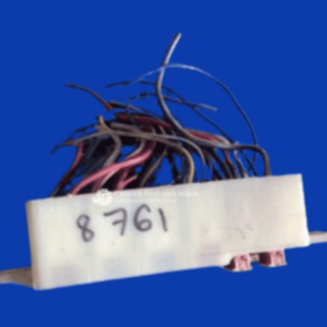 Toyota Landcruiser VDJ76 Fuse box        8761