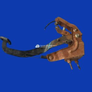 Toyota Landcruiser VDJ76 VDJ78 VDJ79 Clutch Pedal assembly