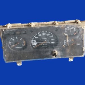 Toyota Landcruiser  instrument cluster PETROL 3F      12V  1989 model   485,008km      5053